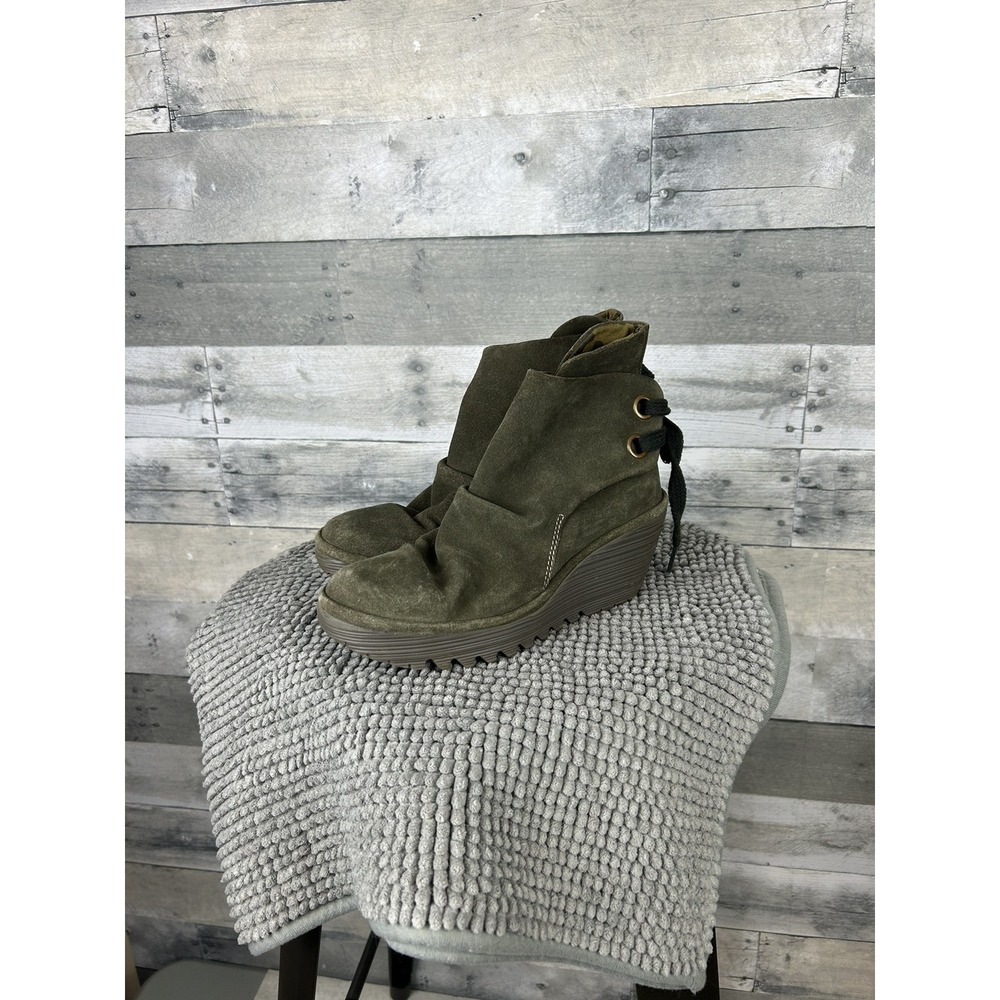 Fly London Suede Green Wedge Boots Women's Size 36